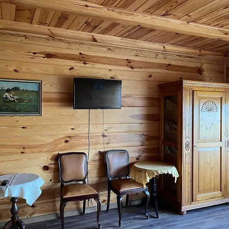 Çiftlik konaklama Drewniany Dom Na Wzgorzu Swiatki