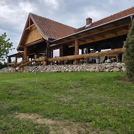 Alojamento de Turismo Rural Drewniany Dom Na Wzgórzu Swiatki